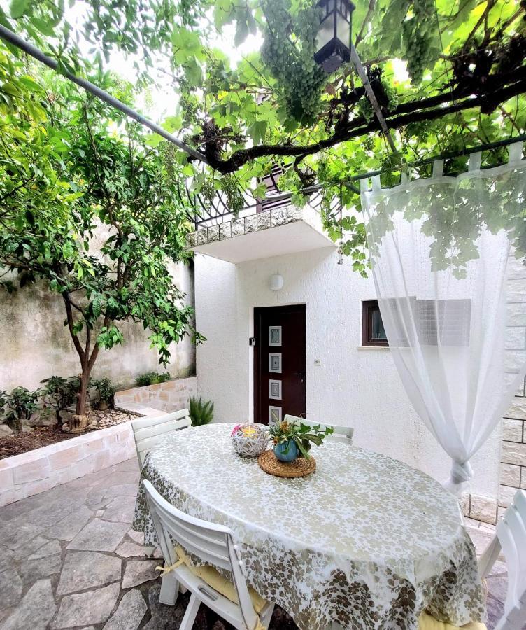 Buble Summer House ราบ ภายนอก รูปภาพ